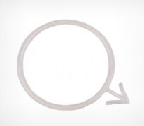 Держатель-кольцо на бутылку BOTTLE RING 40 мм — пластиковое кольцо с держателем-стрелкой, которое фиксирует бумажный или пластиковый ценник